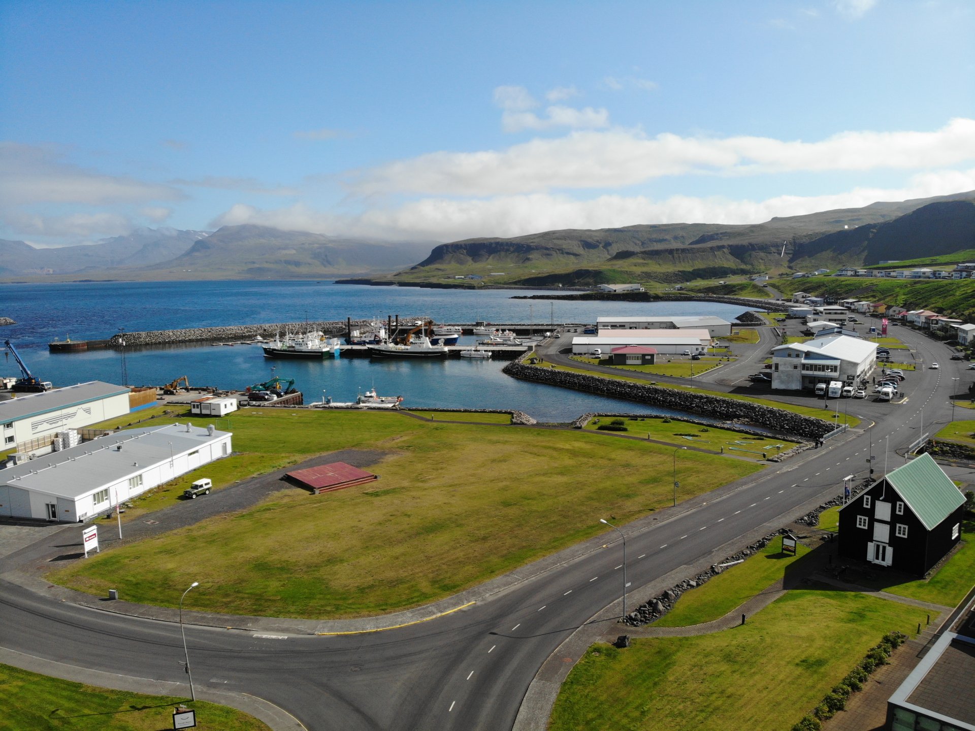 Hugmyndasamkeppni um framtíðarútlit á Sáinu