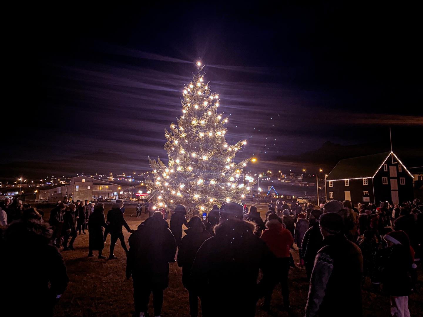 Jólaljós tendruð sunnudaginn 1. desember í Ólafsvík