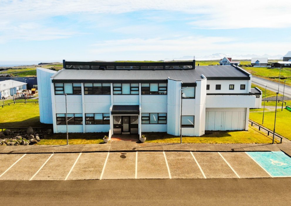 Óskað eftir afleysingu við ræstingar í Ráðhús Snæfellsbæjar