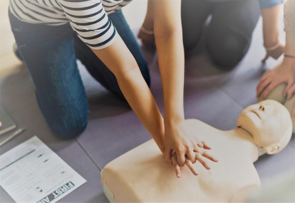 Íþróttamannvirki lokuð 14. maí vegna skyndihjálparnámskeiðs