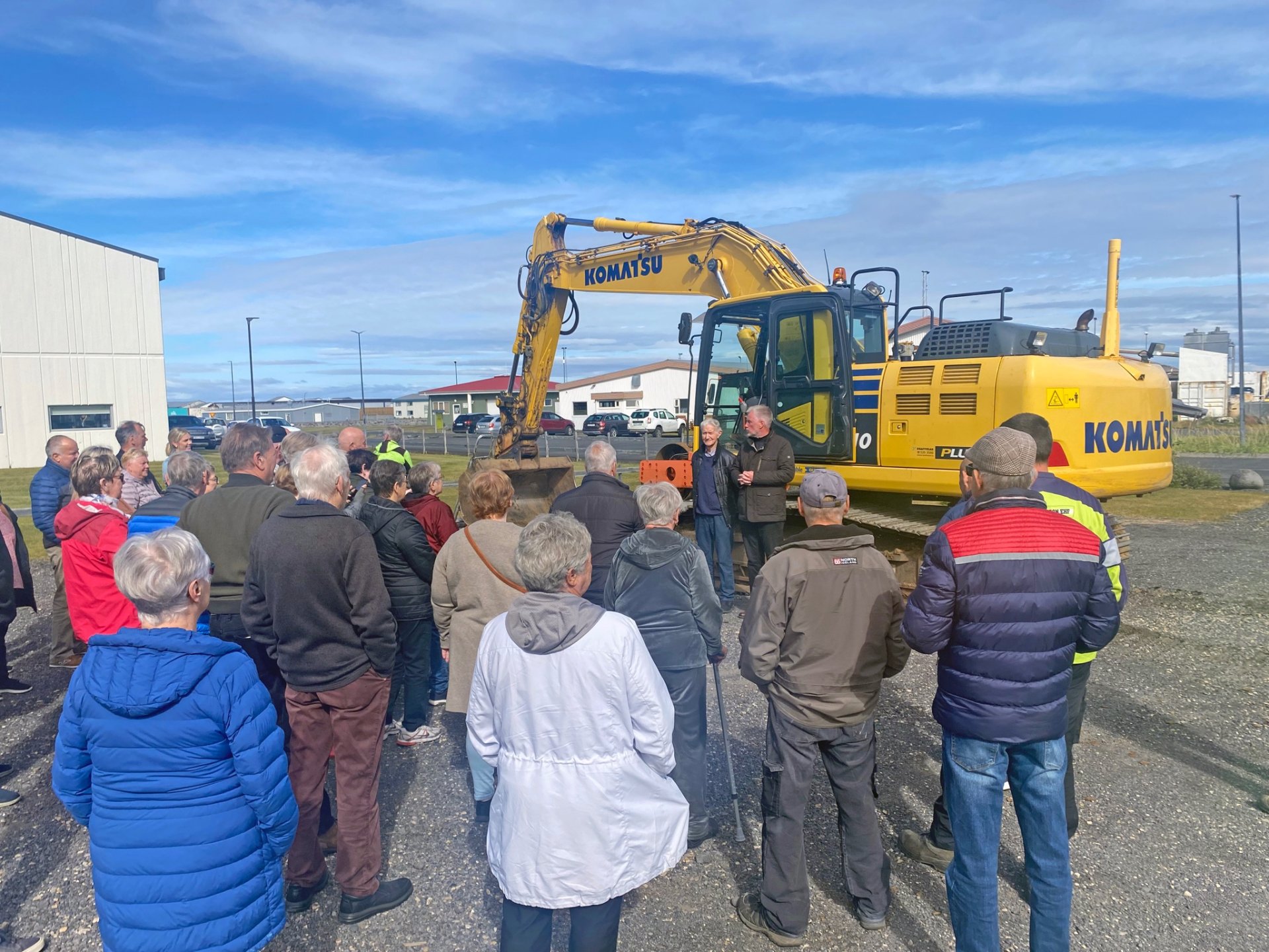 Ljósmynd frá skóflustungu 25. ágúst 2022